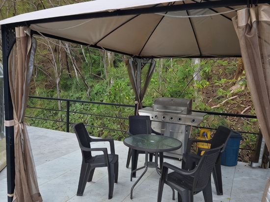 Cliffside Luxury Dome, Ocean Views,  Wildlife & Bioluminescence
