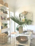 Bamboo House: Charming Private Tropical Oasis in the Heart of the Village. - Интернет