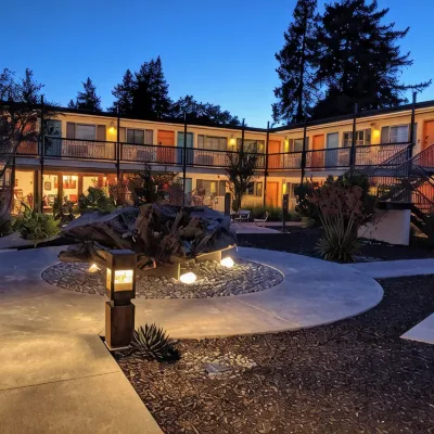The Astro Hotels near Santa Rosa Downtown