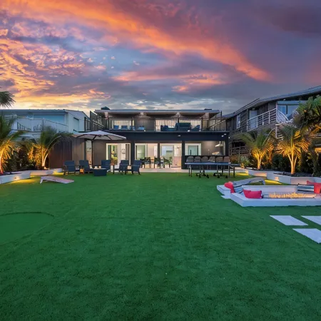 Oceanfront 6Bdrm 4.5BA w/ Movie Rm, Game Rm, Hot Tub, Fire Pit, Summer Kitchen