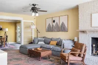 Spacious 3-bed/3-bath home close to Bruce's Field! - 4 étoiles