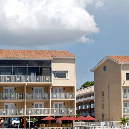 Beso Del Sol Resort