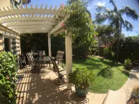 2-Blocks to Moonlight Beach, Private Yard, AC,  Bikes, over 300 5-Star Reviews - ห้องครัว
