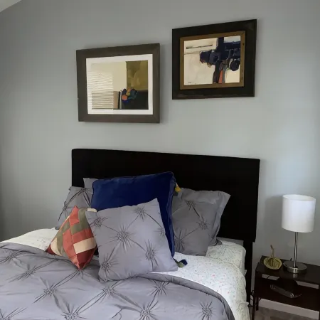 Relaxing, peaceful house in Calvert County, Md close to beach towns and DC.