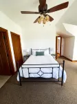 Vineyard Estate-Mountain views-Private; minutes to downtown. Pet friendly - 4 tähden