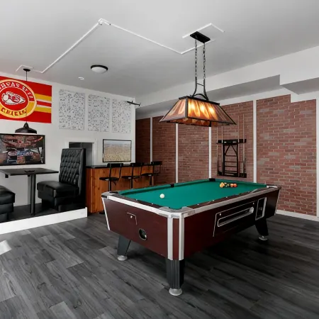 Epic Columbia River views * New Modern Home in the heart of the gorge.