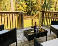Pleasant Experience in this City Ranch - Downtown Cary - Boutique