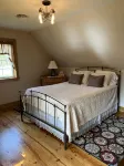 Cute and Cozy Cottage just 10 miles north of State College, PA! - 4-Star