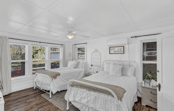 The Ouachita Depot- Large house/Perfect location