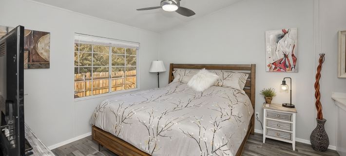 Pet-Friendly. Fully fenced yard Hotels in Yavapai County