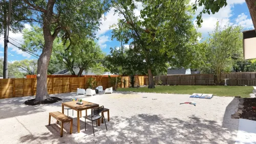 Location! Dog Friendly+2 King Beds+Grill+Sleeps 9 - Private Pools