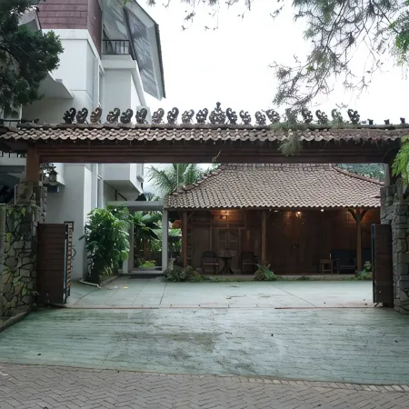 Warmo Cottage