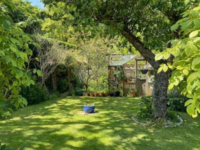 Self Contained Annex has Everything Needed for a Comfortable and Luxurious Stay