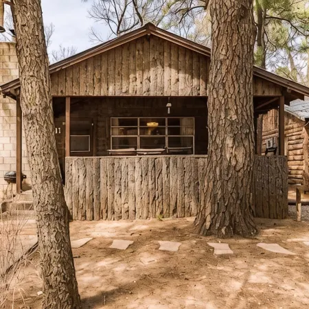 Ponderosa Cabins 104 N Laurel cabin 11