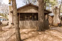 Ponderosa Cabins 104 N Laurel cabin 11 - Hytter