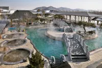Ming Lake International Hot Spring Ski Resort Hotel - balneario