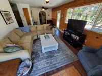 Country Home at the Crossroads - Homestays