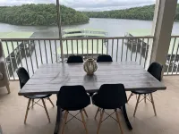 Perfect Location! Newly Remodeled- 2021 Condo right in the heart of Osage Beach - 3 tähden