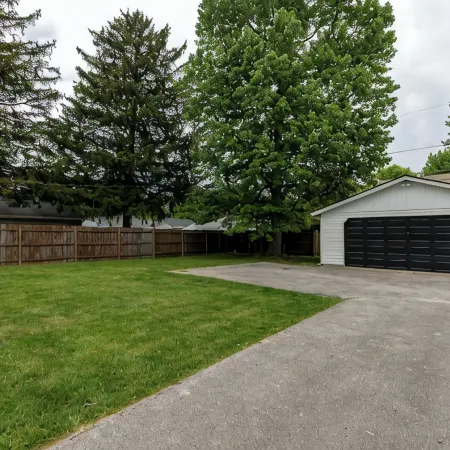 Speedway "Finish Line" House