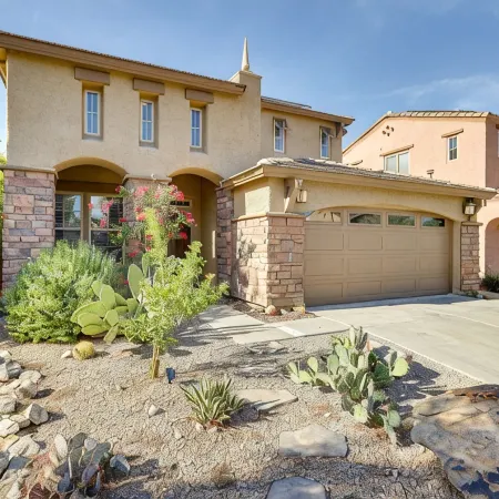 Resort style backyard w/ private heated pool & spa