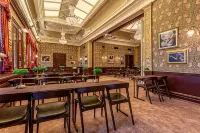 Hotel Pigalle - Breakfast