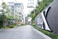 The Blu X Bangsean - Beach