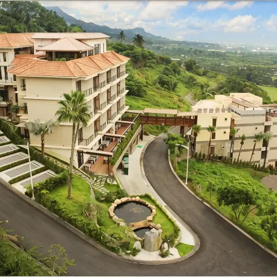 Yundeng Landscape Hotel 우펑 공원 주변 호텔