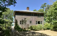 Sparkling Waterfront Gem, Spectacular Views, Private Beach, Great for Kayaks - 4-Star