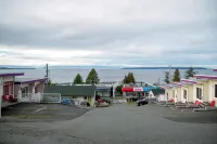 Westview Centre Motel Ltd - Ocean View