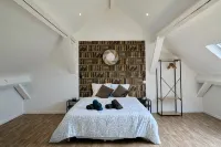 Le grand duplex, balneo, 10 minutes de la gare - 2つ星