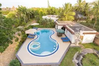 Queens Chateau Boutique Villa -  Casas de vacaciones