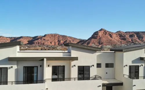 Grand Circle GetAway at Crimson Rocks - balcony