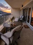 Updated 1Br/1BA - "Hillside Getaway" - 3-Star