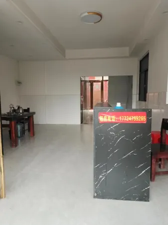 Foshan Huayuan Apartment Отели рядом с достопримечательностью «Xujiang Ancestral House»