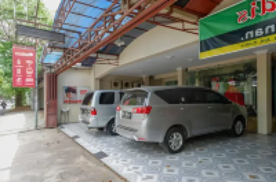 RedDoorz Near Rsud Kudus