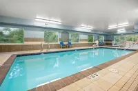 Holiday Inn Express & Suites Marysville Hotel a Marysville