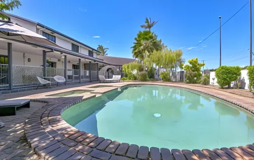 Alara Motor Inn Hotel a West Mackay