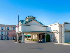 Quality Inn & Suites Monroe