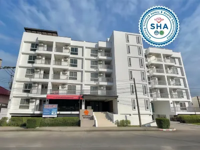 Leelawadee Naka Hotel in zona FirstPage Phuket SEO