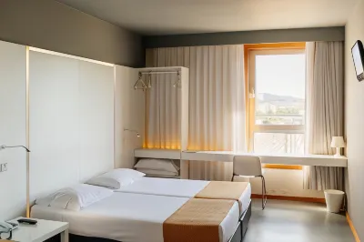 Basic Braga by Axis Hotels near Igreja e Convento do Salvador