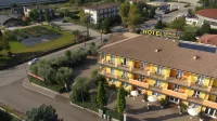 Hotel Confine