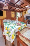 B&B Bone Novelle Dimora Storica Palazzo Zuzi Hotels in Pianola