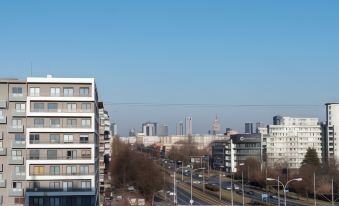 Apartment Metropolia Typu Deluxe Airport - Housity