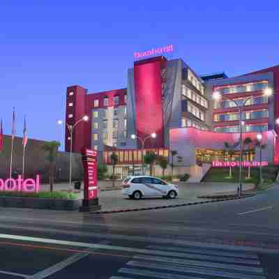 Favehotel Sidoarjo Hotel Exterior