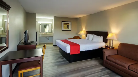 Cypress Inn & Suites Washington by OYO