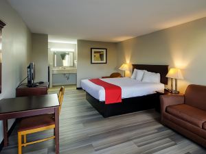 Cypress Inn & Suites Washington by OYO