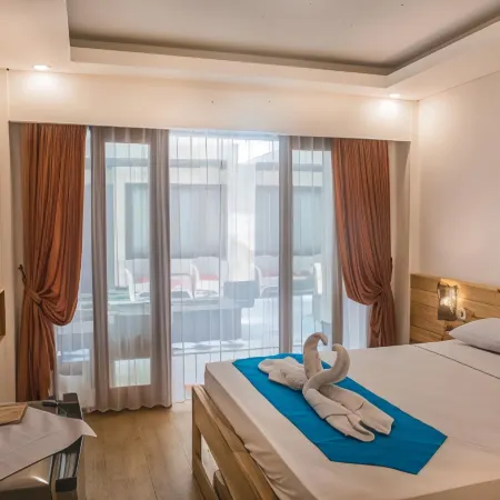 Abian Srama Hotel and Spa Отели рядом с достопримечательностью «Пляж Пенджембак»