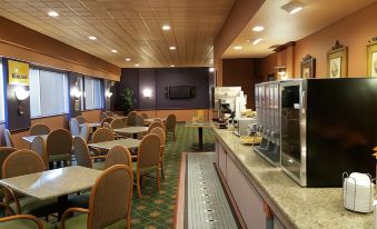 Days Inn by Wyndham Durham/Near Duke University