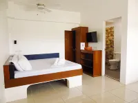 Jalyn's Resort Sabang - parking