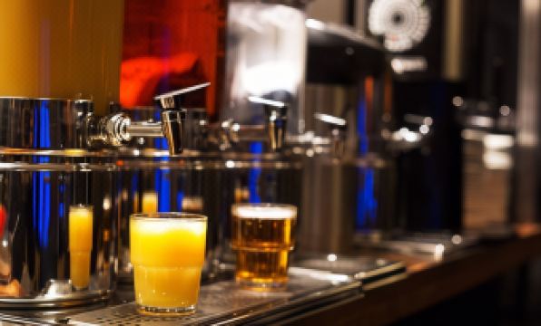 8. 센터호텔 아나르..